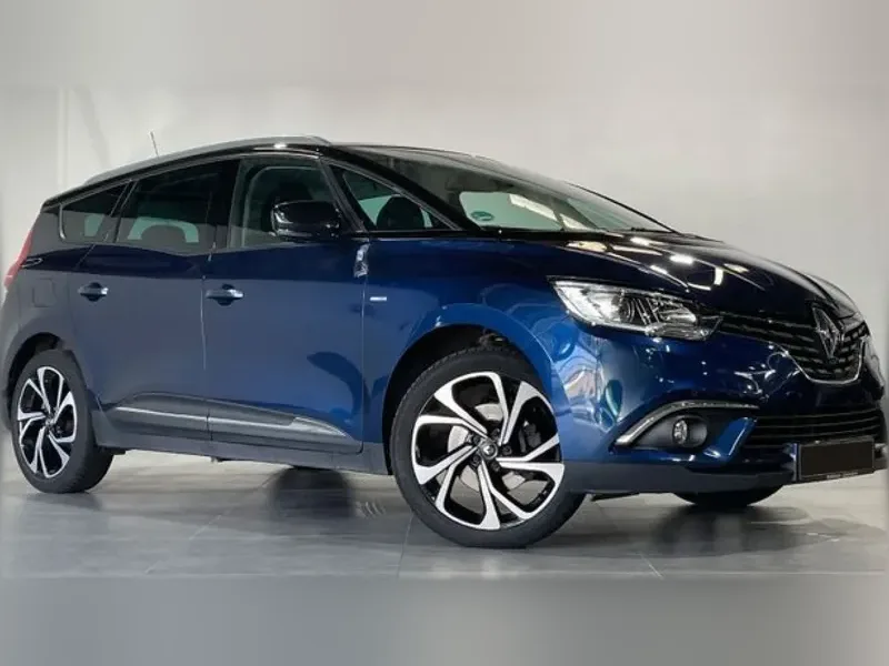 Granatowe Renault Grand Scenic